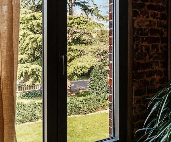 D'amis By Alix Hotel