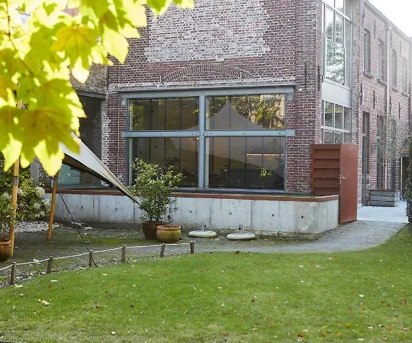 D'amis By Alix Hotel