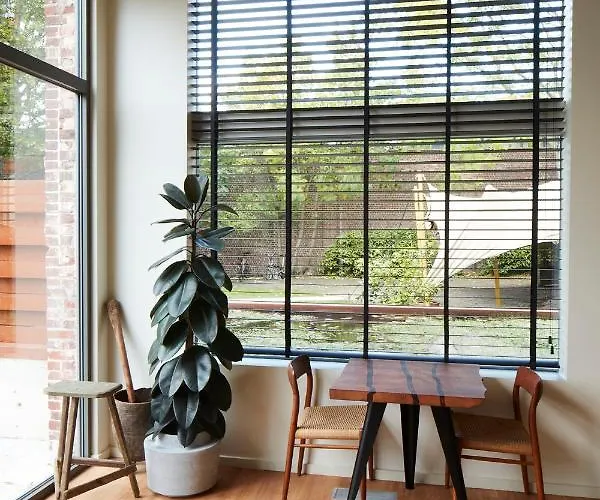 D'amis By Alix Hotel