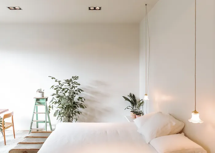 D'amis By Alix Hotel