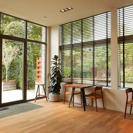 호텔 D'amis By Alix 헨트